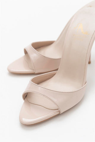 Roux İnce Topuk 10 Cm Nude Rugan Terlik