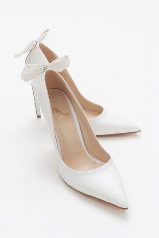 Linnie Fiyonk Detaylı İnce Topuk 10 Cm Beyaz Mat Stiletto