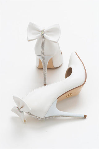 Linnie Fiyonk Detaylı İnce Topuk 10 Cm Beyaz Mat Stiletto