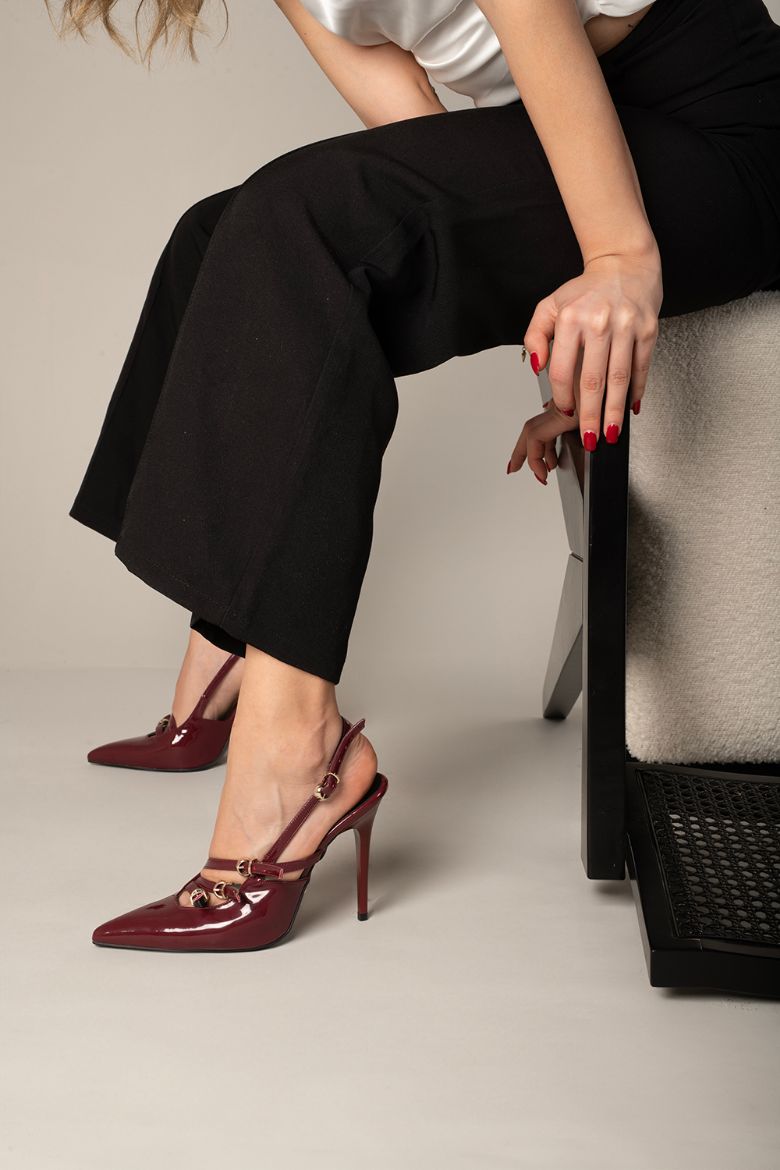 Ciza Üç Bantlı Toka Detaylı İnce Topuk 10 Cm Cherry Stiletto resmi