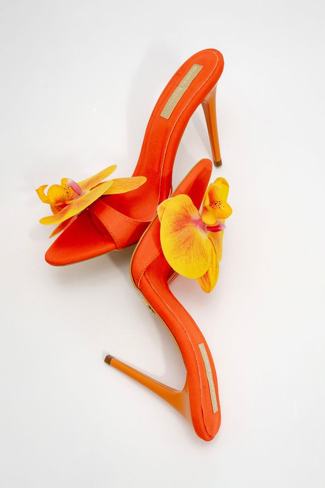Lily Çiçek Detaylı İnce Topuk 10 Cm Turuncu Saten Terlik resmi