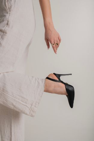 Zuri İnce Topuk 10 Cm Siyah Mat Stiletto resmi