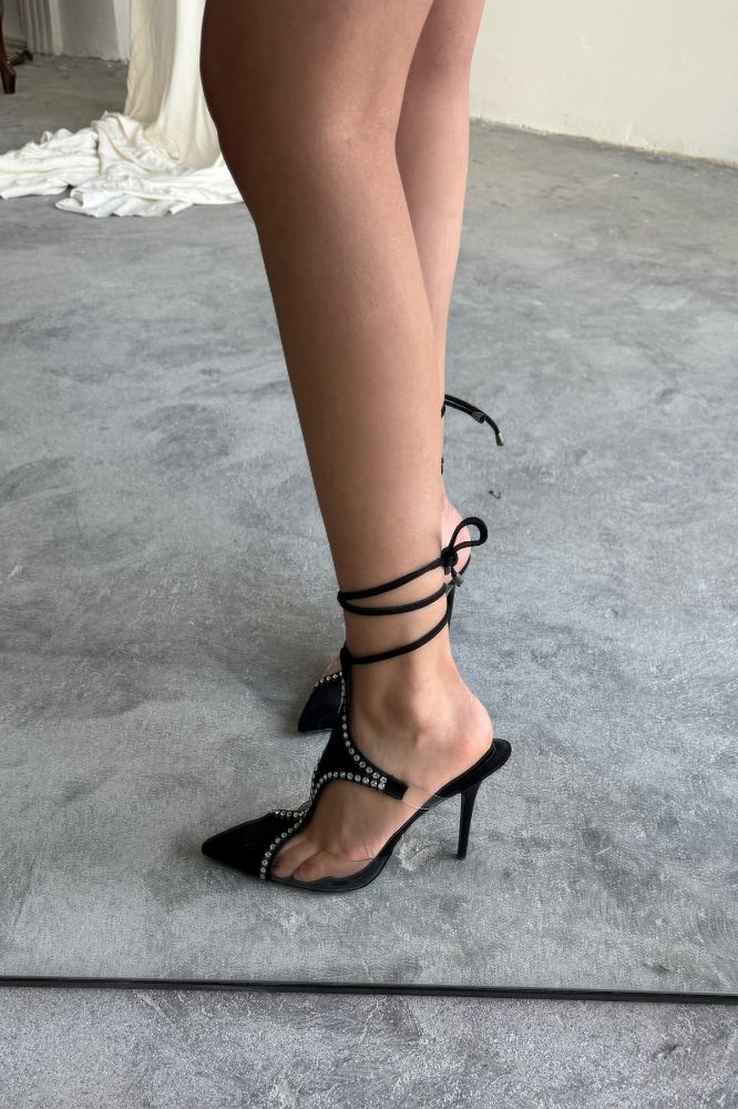 Chic Taş Detaylı Bilekten Bağcıklı İnce Topuk 10 Cm Şeffaf Detaylı Siyah Süet Stiletto resmi