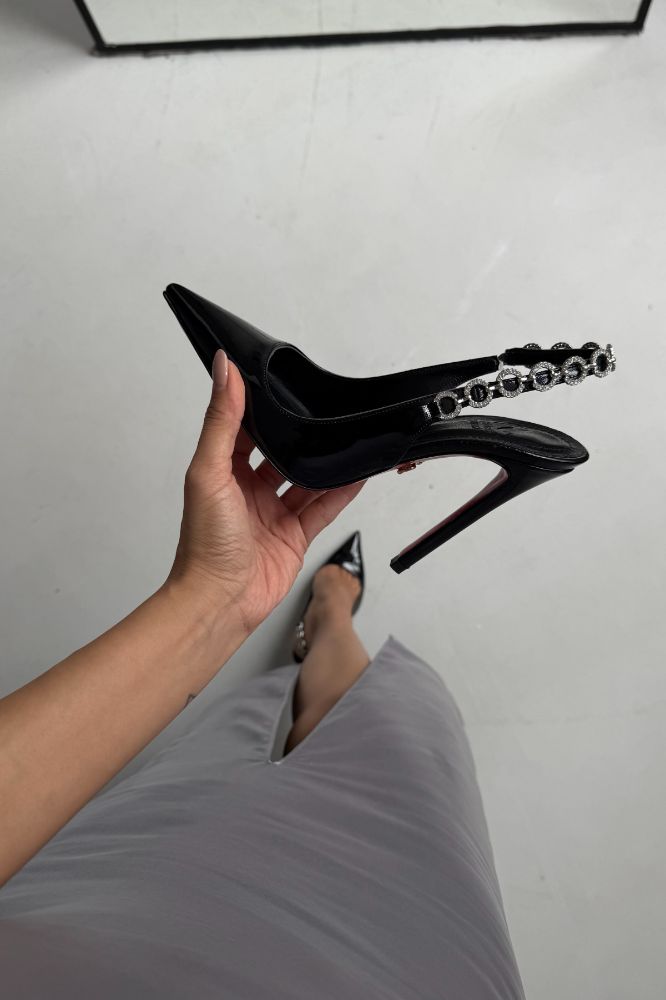 Reiko Taş Detaylı İnce Topuk 12 Cm Siyah Rugan Stiletto resmi